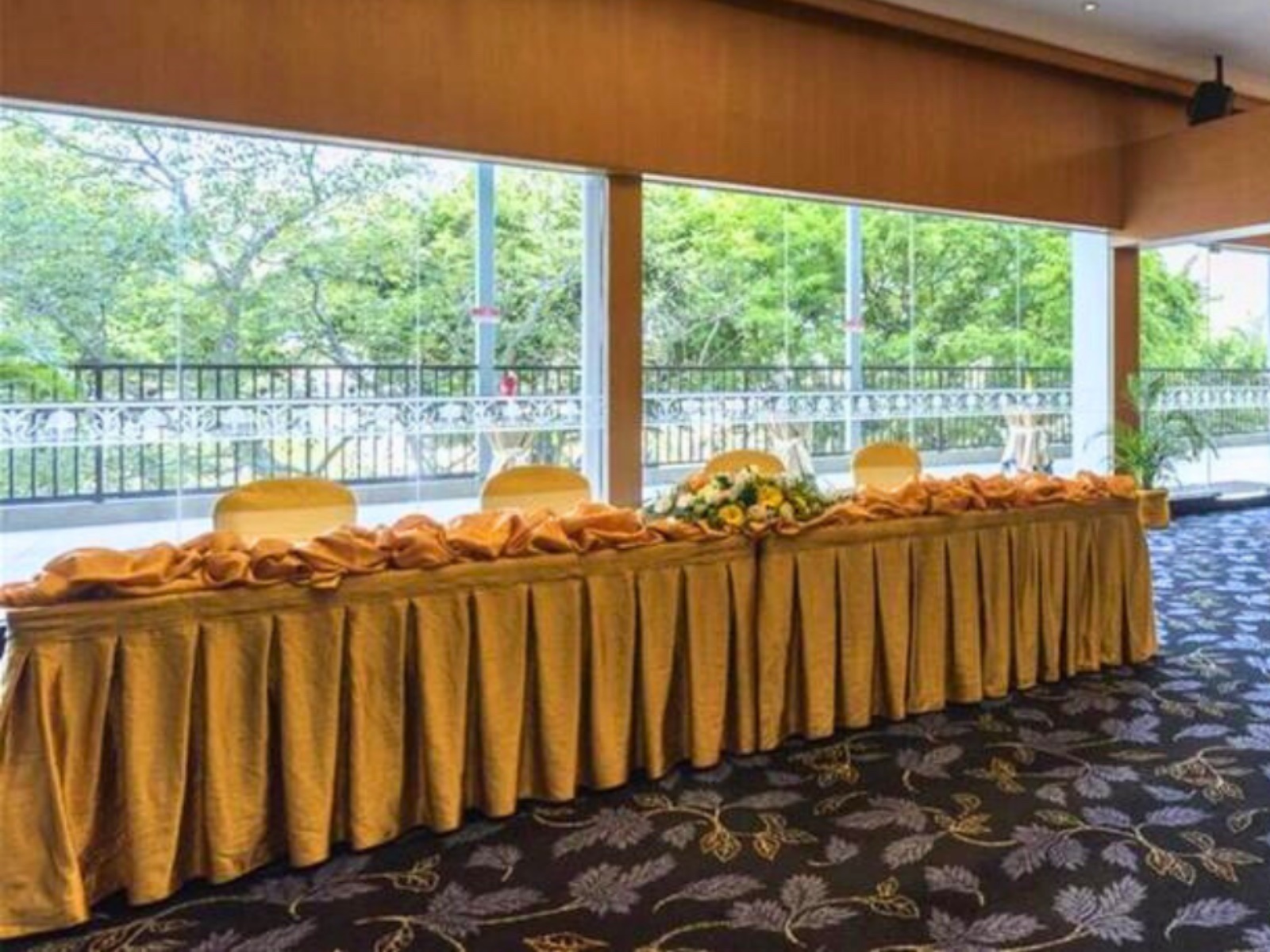 Banquet linen project by Green House Curtains 2